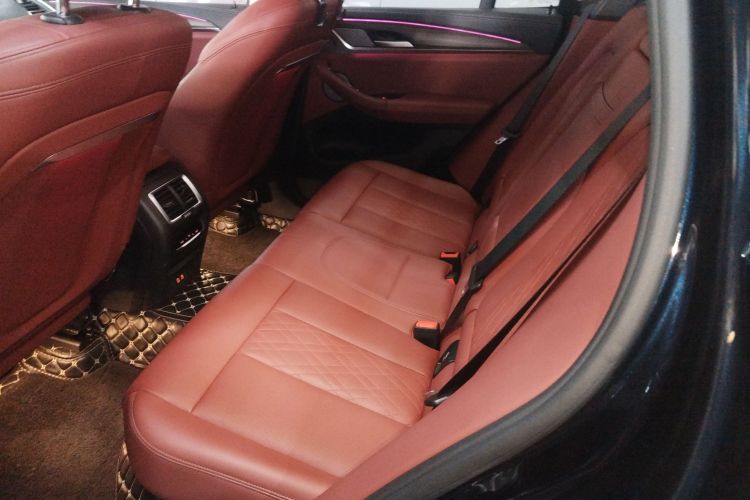 宝马X3 2022款 改款二 xDrive30i 领先型 M曜夜套装中控内饰7004