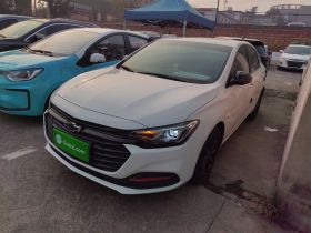 雪佛兰 科鲁泽 2019款 Redline 320T 双离合欢快版 国VI