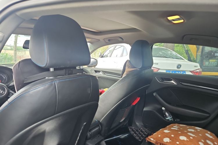 奥迪A3 2017款 Limousine 35 TFSI 时尚型局部细节22