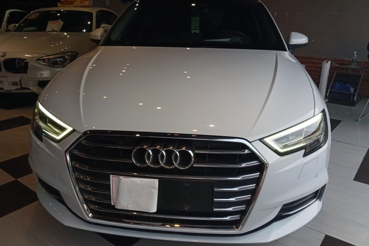 奥迪A3 2019款 Sportback 35 TFSI 风尚型 国V车身外观2