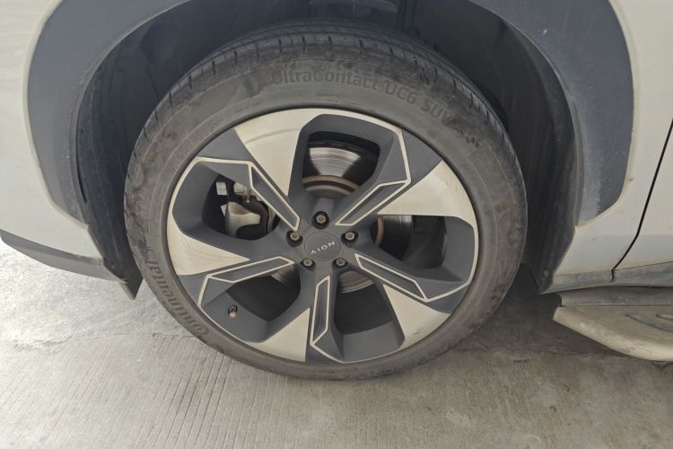 埃安 AION V 2021款 Plus 80 智享科技版 三元锂车身外观6007