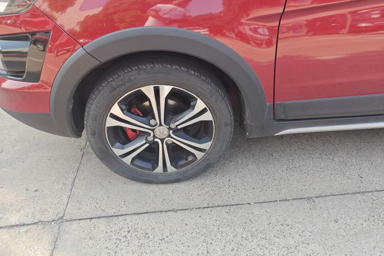 北京汽车 绅宝X25 2015款 1.5L 手动精英型车身外观6007