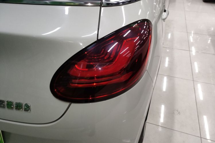 五菱汽车 五菱缤果 2023款 333km 悦享+款车身外观6006