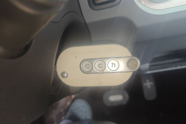 五菱汽车 宏光MINIEV 2022款 马卡龙臻享款 磷酸铁锂中控内饰11