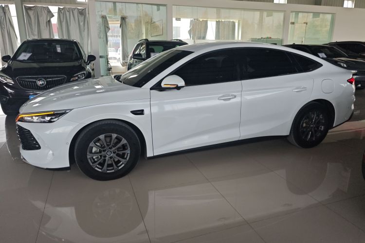 比亚迪 秦L 2025款 DM-i 智驾版 80KM领先型车身外观6003