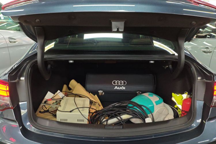 别克 君威 2019款 20T 精英型 国VI中控内饰23