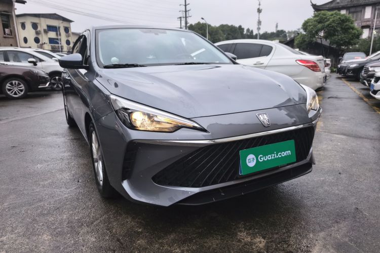 荣威i5 2023款 1.5L 手动舒享版车身外观3