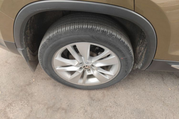 斯柯达 柯迪亚克 2017款 TSI330  5座两驱舒适版车身外观6008