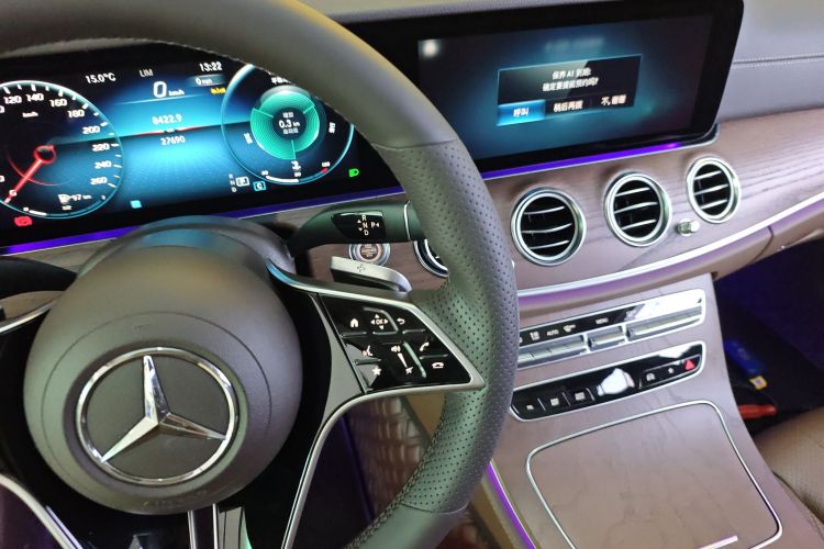 奔驰E级 2023款 改款 E 300 L 时尚型局部细节18