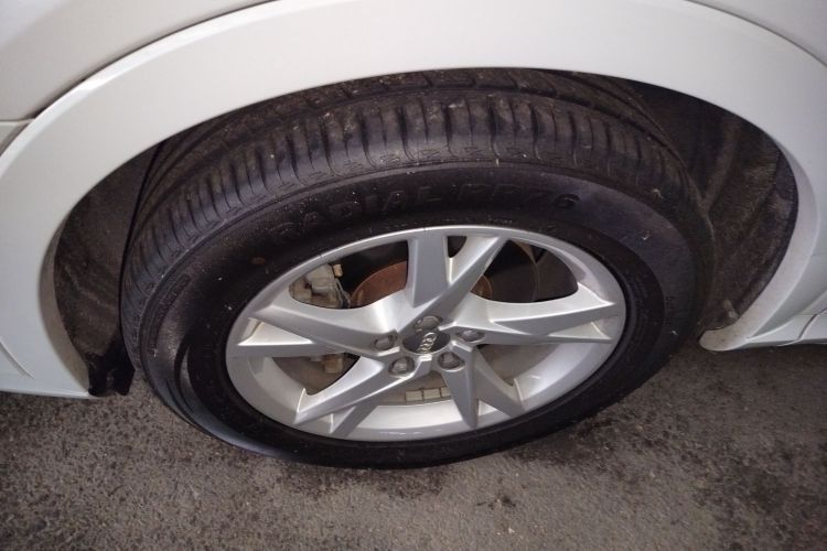 奥迪Q3 2018款 30周年年型 35 TFSI 时尚型车身外观6007