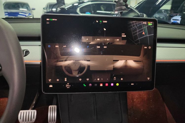 特斯拉 Model Y 2023款 高性能全轮驱动版局部细节16