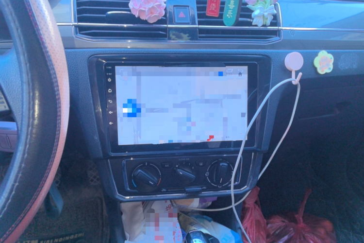 大众 桑塔纳 2016款 1.6L 自动舒适版中控内饰16