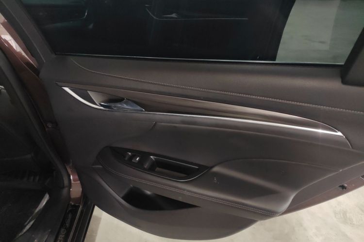 别克 君越 2016款 改款 28T 精英型中控内饰7006