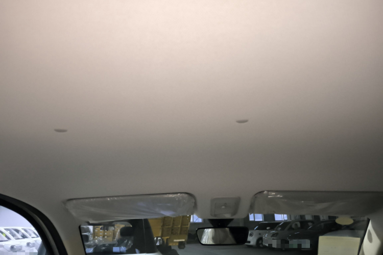 五菱汽车 宏光MINIEV 2025款 四门版 进阶款中控内饰22