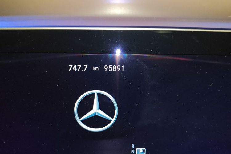 奔驰E级 2021款 E 260 L中控内饰15