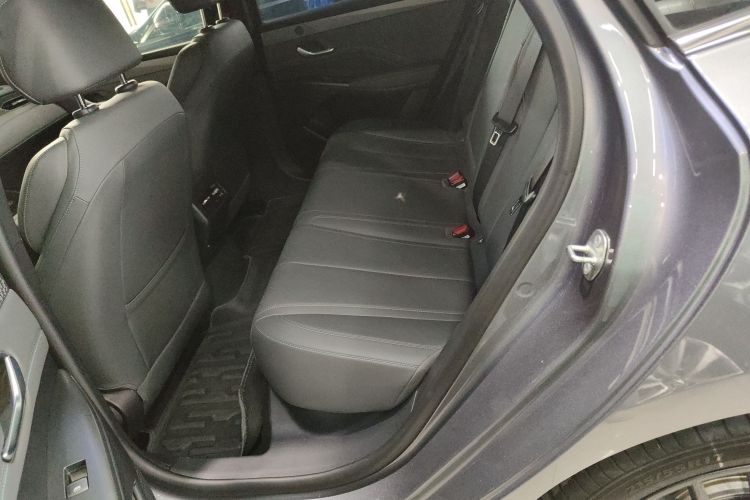 比亚迪 秦PLUS 2025款 EV 智驾版 510KM领先型中控内饰21