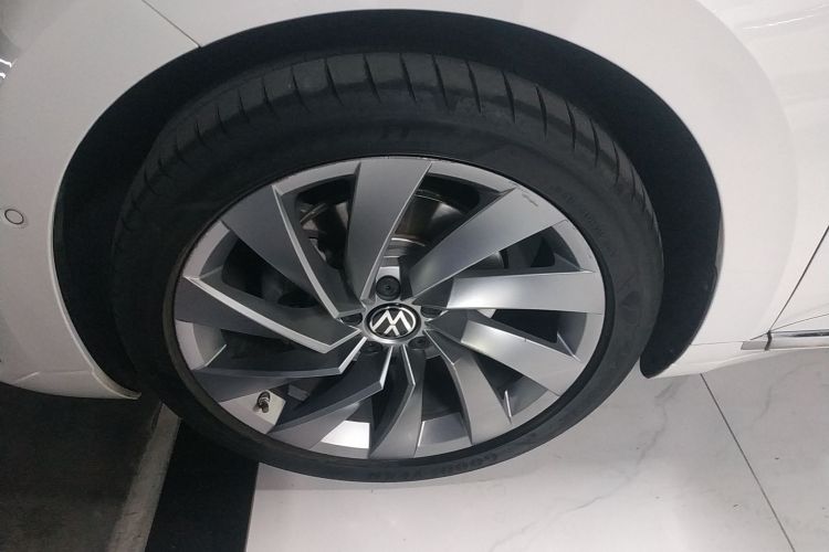 一汽-大众CC 2023款 380TSI 夺目版车身外观6007