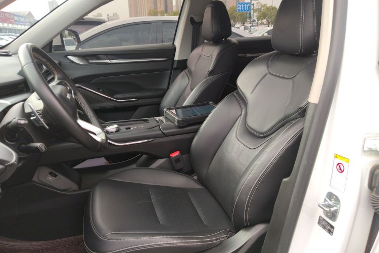 哈弗H6 2021款 第三代 2.0T 自动四驱Supreme+中控内饰19