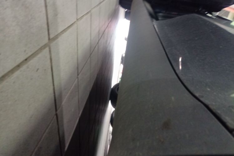 特斯拉 Model Y 2024款 长续航全轮驱动版局部细节9002