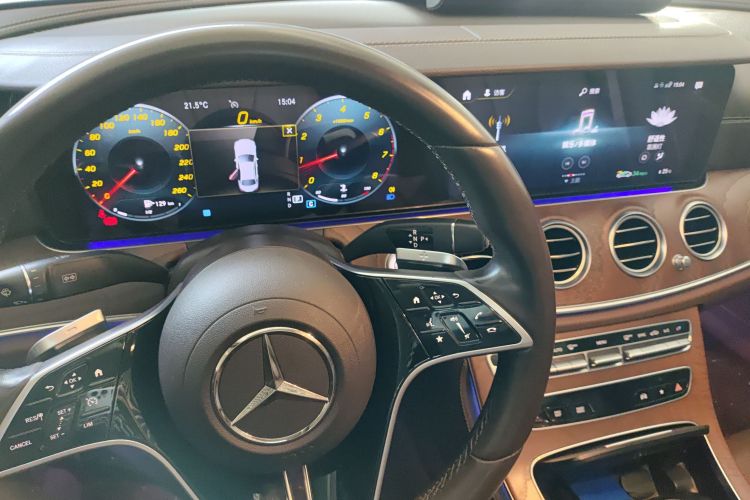 奔驰E级 2021款 改款 E 260 L局部细节18