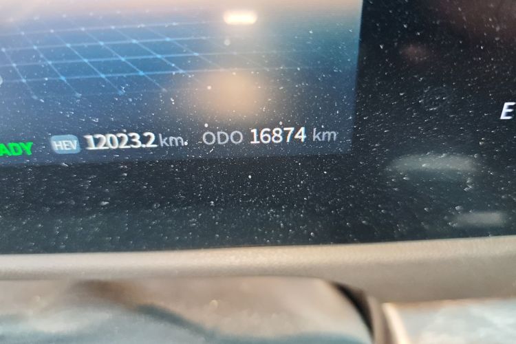 蓝电E5 2023款 1.5L DE-i 100KM臻享型 7座中控内饰15