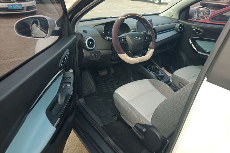 奇瑞 小蚂蚁 2024款 251km 热爱版中控内饰7003