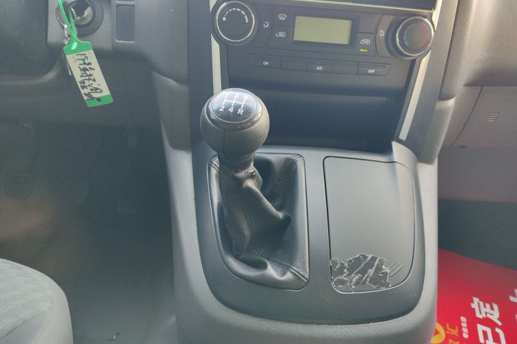 金杯 阁瑞斯 2016款 2.0L快运实用型中控内饰18