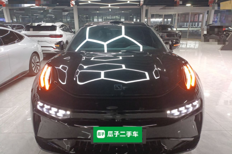 极氪001 2025款 WE版 100kWh 后驱车身外观6001