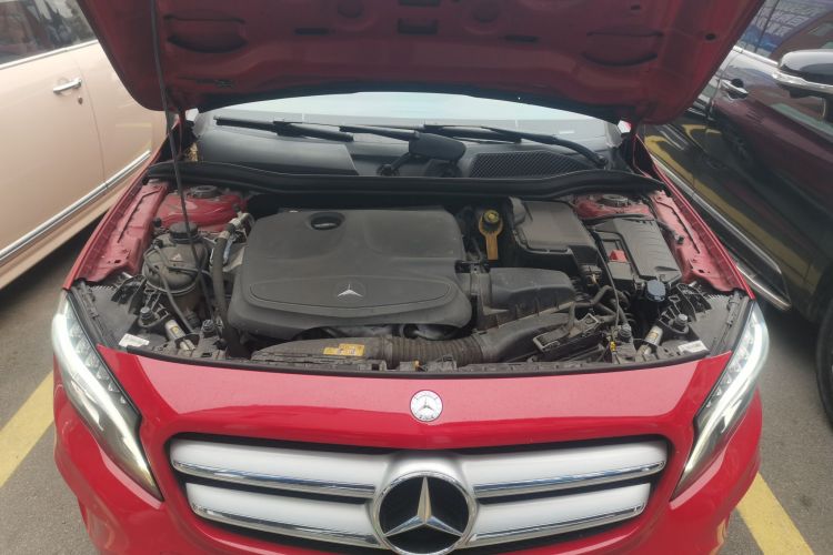 奔驰GLA 2016款 GLA 200 时尚型局部细节24