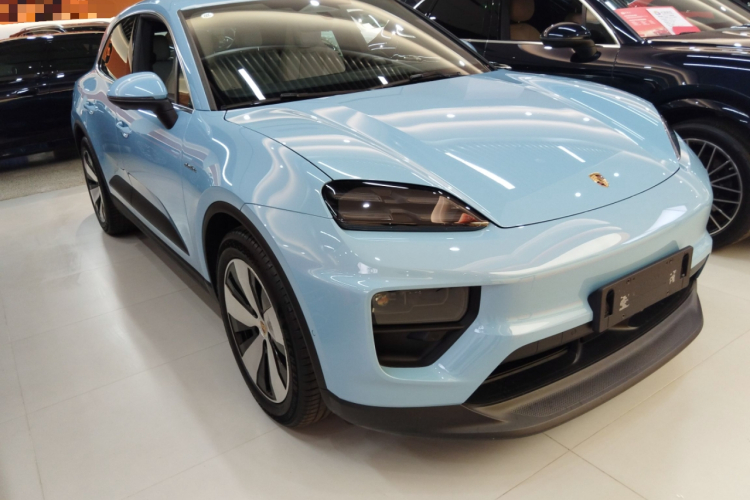 保时捷 Macan新能源 2024款 Macan 长续航版车身外观6002