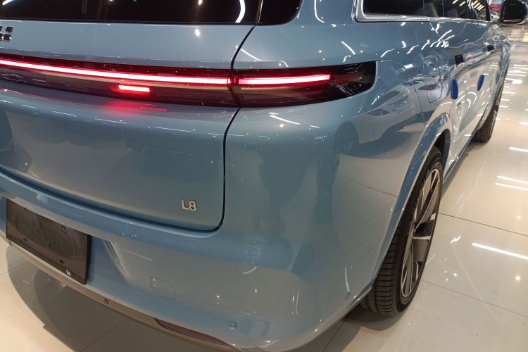 理想汽车 理想L8 2025款 Max 智能焕新版车身外观6006