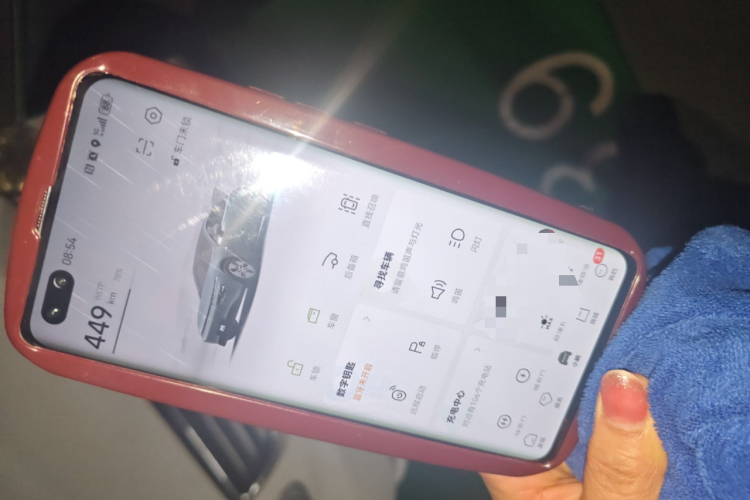 小鹏P7 2023款 P7i 702 Pro中控内饰11