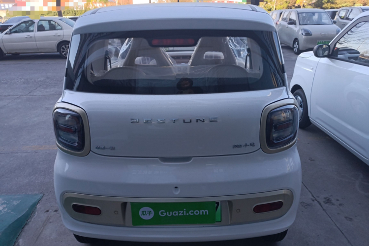 奔腾小马 2026款 222km 萌趣马 Plus车身外观6004