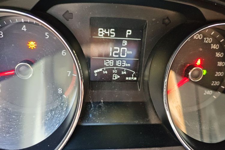 大众 宝来 2017款 1.6L 自动时尚型中控内饰15