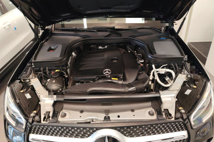 奔驰GLC 2022款 改款 GLC 300 L 4MATIC 动感型臻藏版机舱底盘24