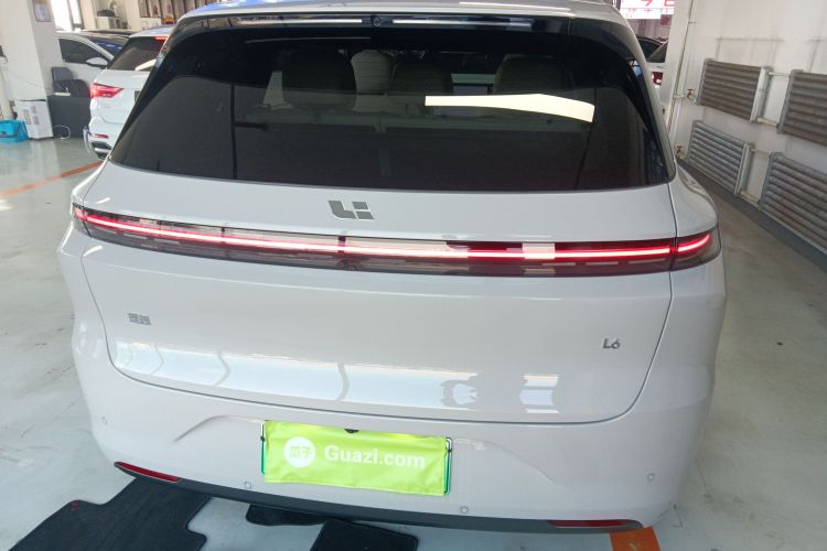 理想汽车 理想L6 2025款 Pro 智能焕新版车身外观6