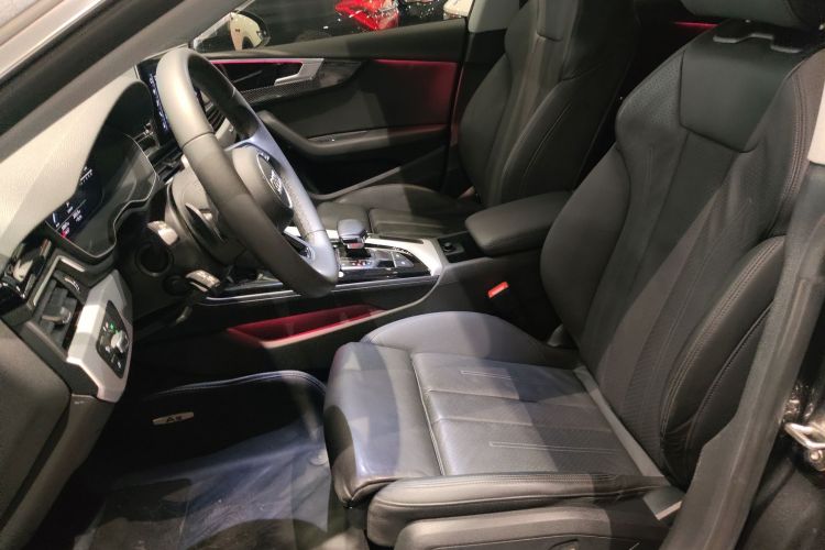 奥迪A5 2023款 Sportback 40 TFSI quattro 豪华动感型局部细节19