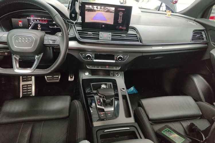 奥迪Q5L 2024款 40 TFSI 豪华动感型中控内饰16