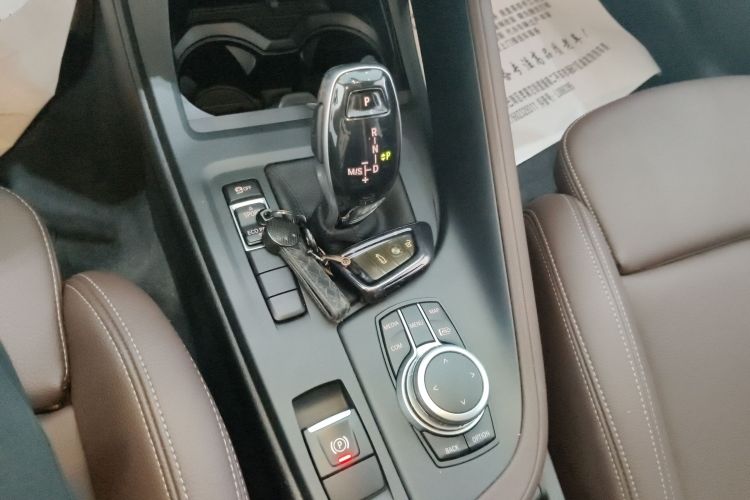 宝马X1 2021款 改款 sDrive25Li 领先型中控内饰18