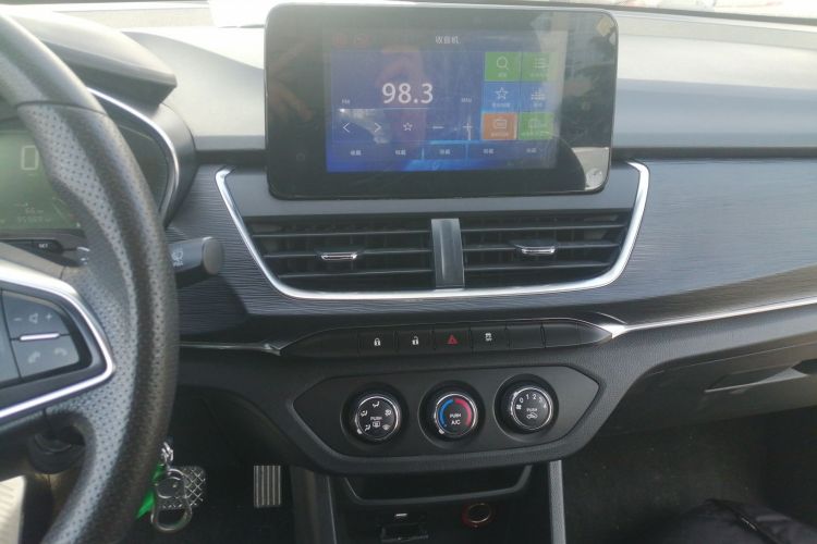 宝骏360 2018款 1.5L 自动精英型 国V局部细节16