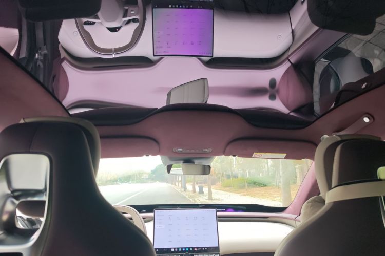 小米汽车 小米YU7 2025款 超长续航高性能四驱Max版中控内饰22