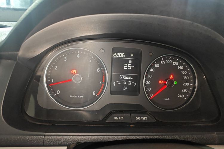 大众 朗逸 2013款 改款经典 1.6L 自动舒适版局部细节14