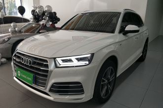 奥迪Q5L 2020款 改款 40 TFSI 荣享时尚型