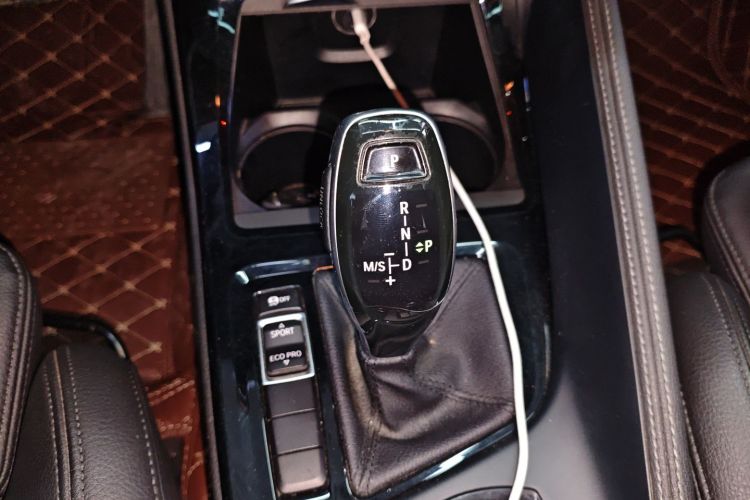 宝马X2(进口) 2019款 sDrive20i M越野套装 国VI局部细节18