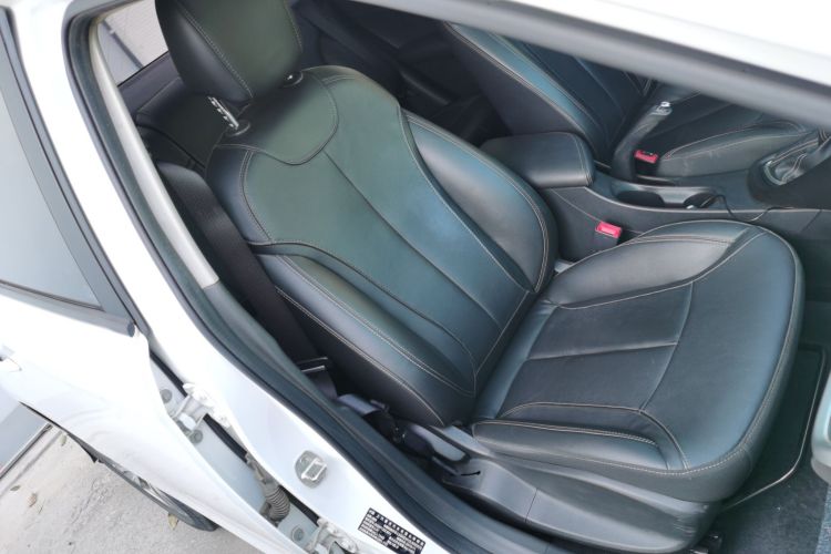 别克 英朗 2019款 18T 自动互联精英型 国VI局部细节41