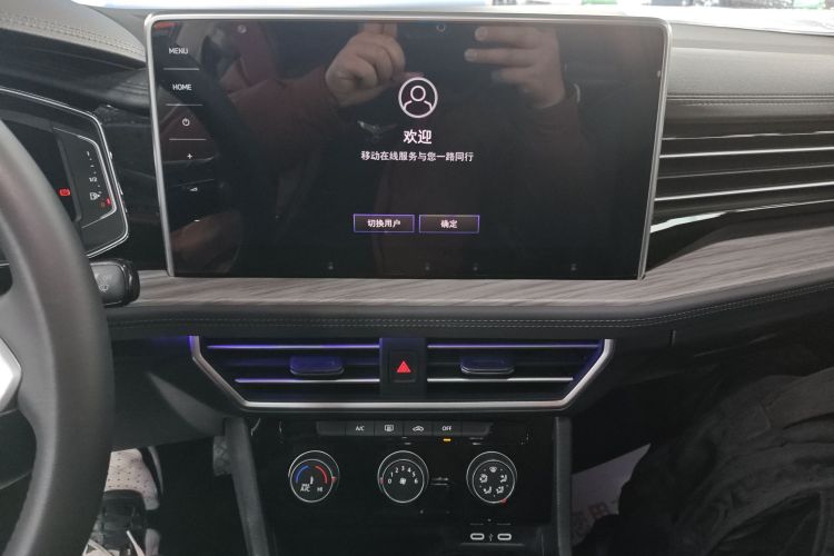 大众 速腾 2023款 300TSI DSG超越版中控内饰16