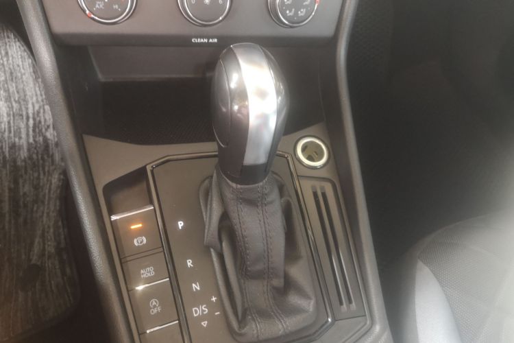 大众 朗逸 2023款 1.5L 自动得逸版中控内饰18