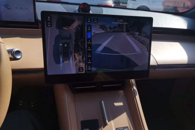 鸿蒙智行 智界R7 2024款 纯电 802km Max局部细节16