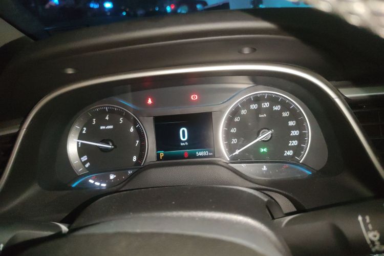 别克 英朗 2019款 18T 自动互联精英型 国VI中控内饰14