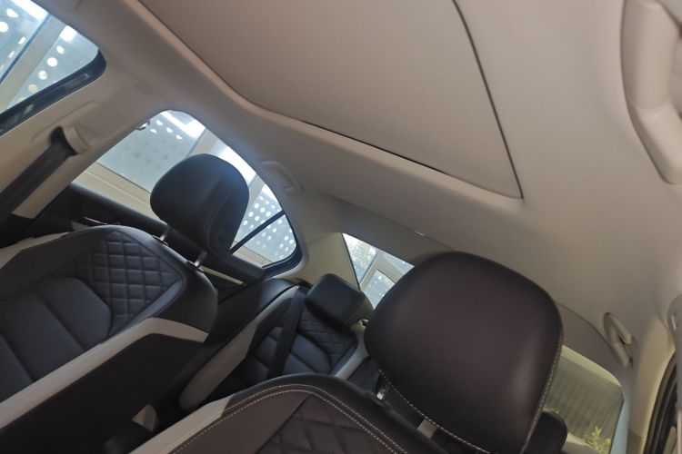 大众 宝来 2023款 300TSI DSG尊行版中控内饰22